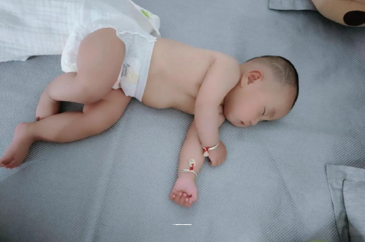 上杭宝宝流鼻涕过程